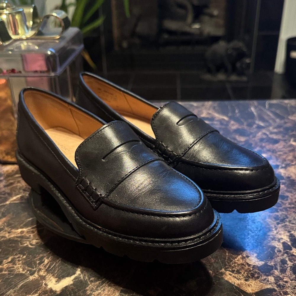 NWOT Rockport Women’s Kacey Black Leather Penny Loafers - Size 7M - Picture 5 of 9
